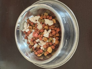 おいしそ